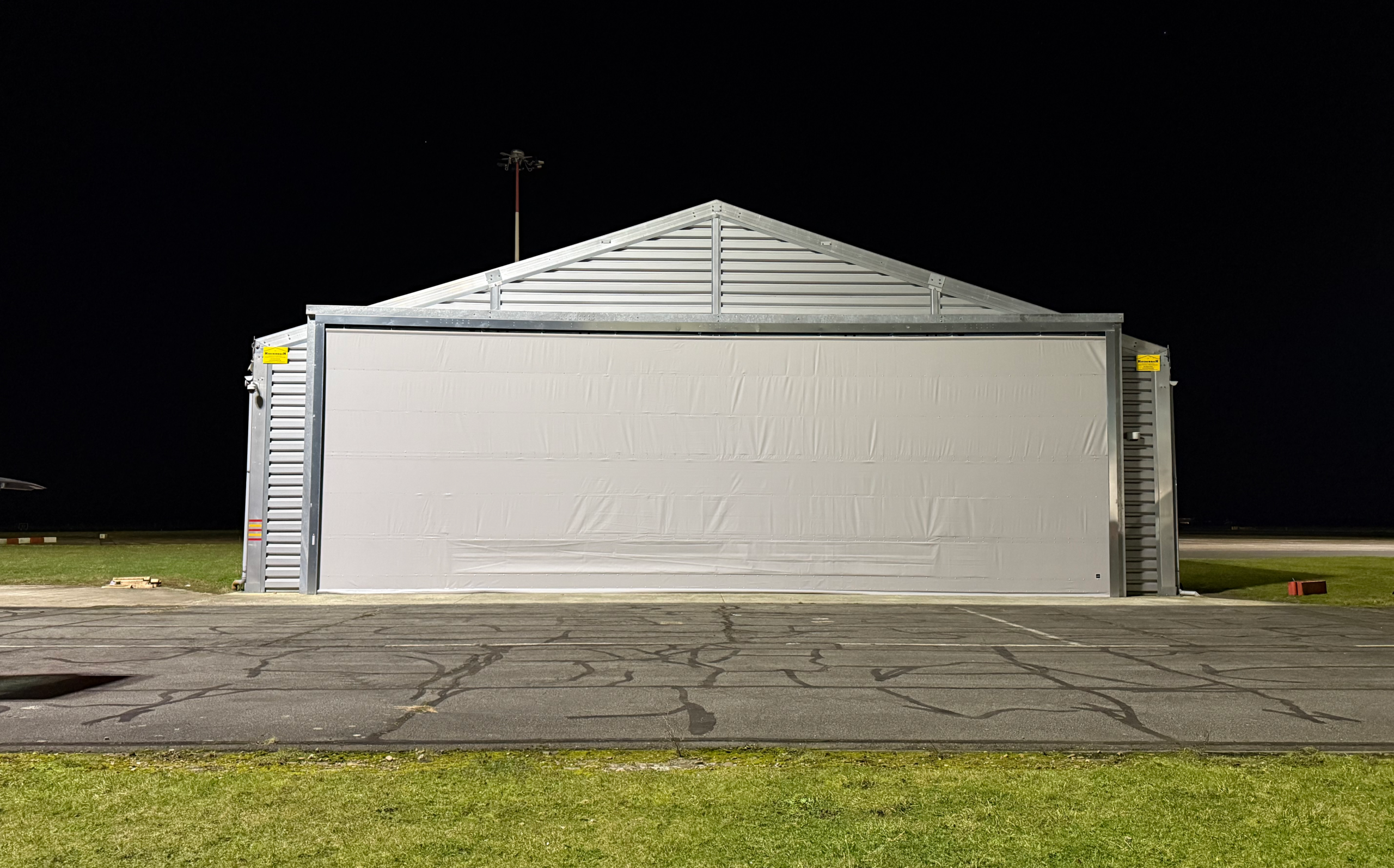 DUAL-AIR folding door